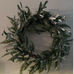 26" Artificial Eucalyptus Wreath Green